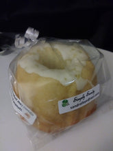Sample Box - (Minimum of four cake purchase required)